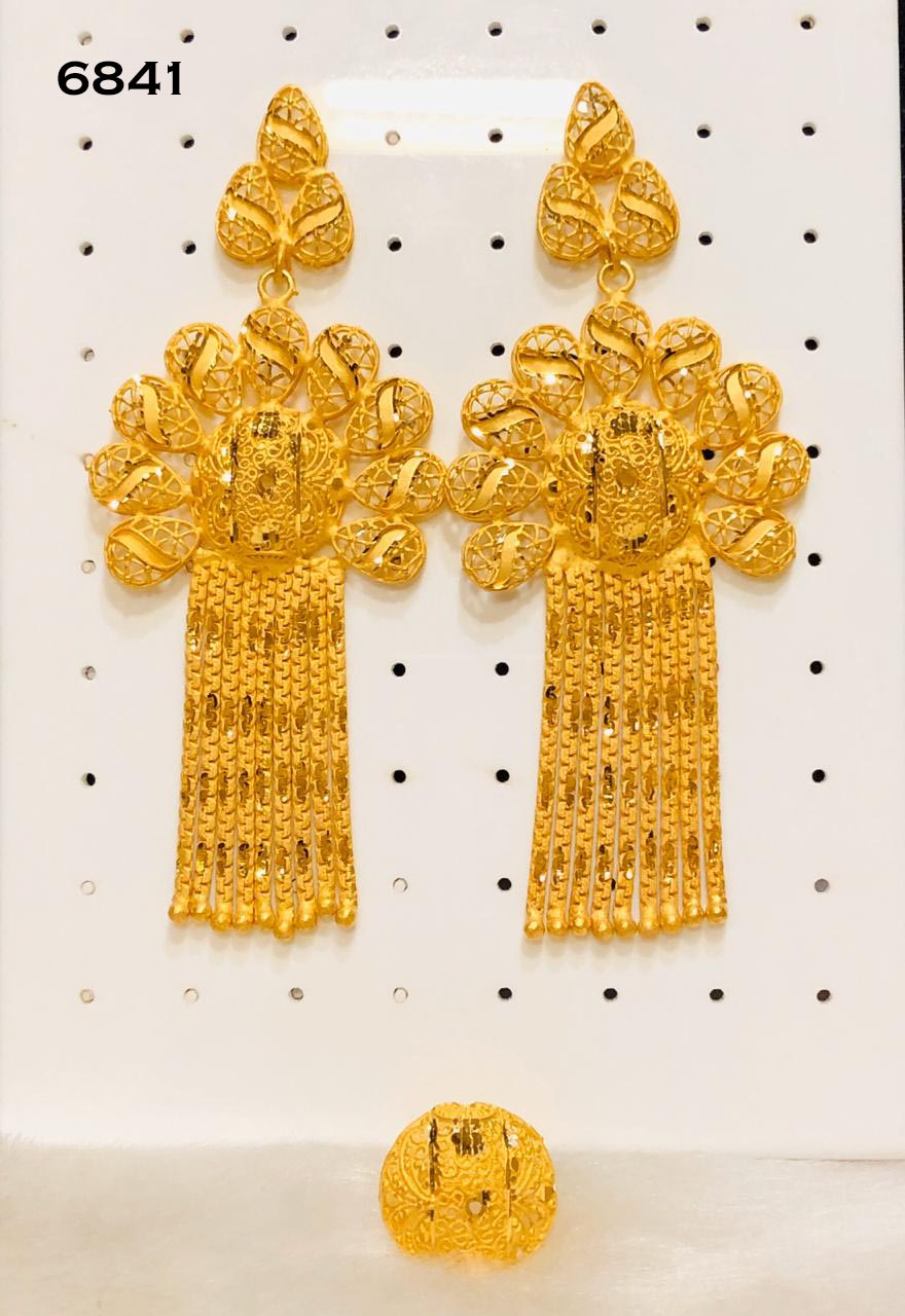 Latest Model Diamond Earrings from Manubhai - South India Jewels